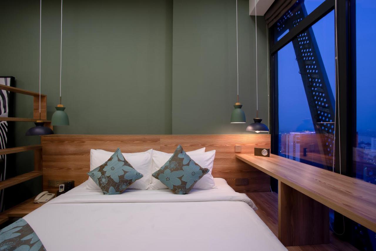The Snowbell Hotel Phnom Penh Zewnętrze zdjęcie